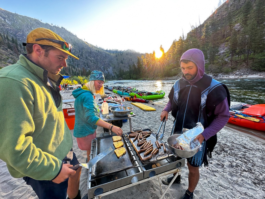 Guides cooking breakfast on the main salmon